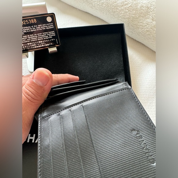 🥰Chanel Mens Bifold Wallet - Picture 7 of 17